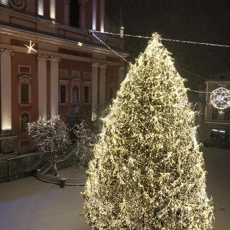 Triple Bridge Apartment Laibach