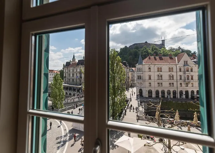 Triple Bridge Apartament *