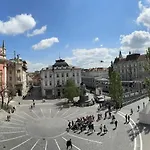 Triple Bridge Апартаменти Любляна