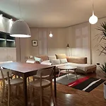 Апартаменти Triple Bridge *
